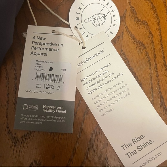 NEW Vuori Mindset 7/8 Jumpsuit in Azure Sz M Yoga Athletic Workouts - Picture 13 of 15